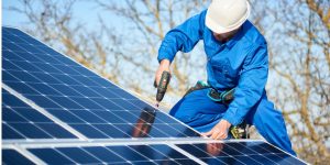Installation Maintenance Panneaux Solaires Photovoltaïques à Aubevoye